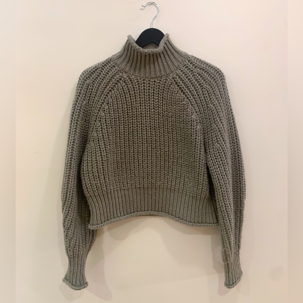 Chunky Knit Mock Turtleneck Sweater - Green